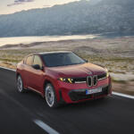 【画像】BMWの新型EVクーペSUV「iX4」世界初公開！　 800km超の航続距離と612馬力を実現 〜 画像71