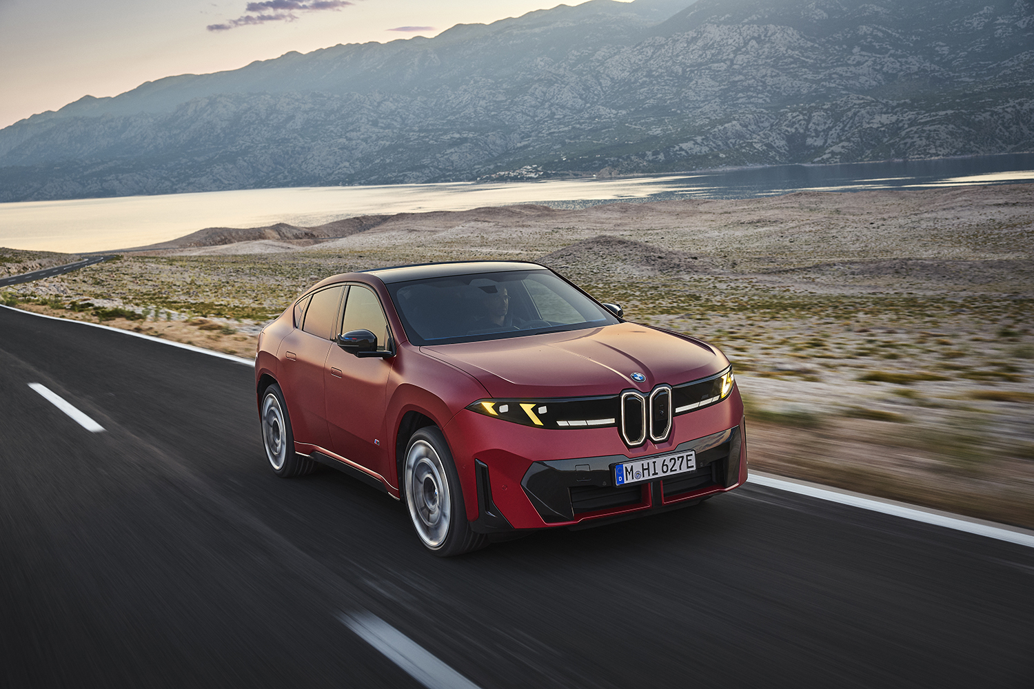 BMWのノイエクラッセ第3弾「iX4」が世界初公開 〜 画像71