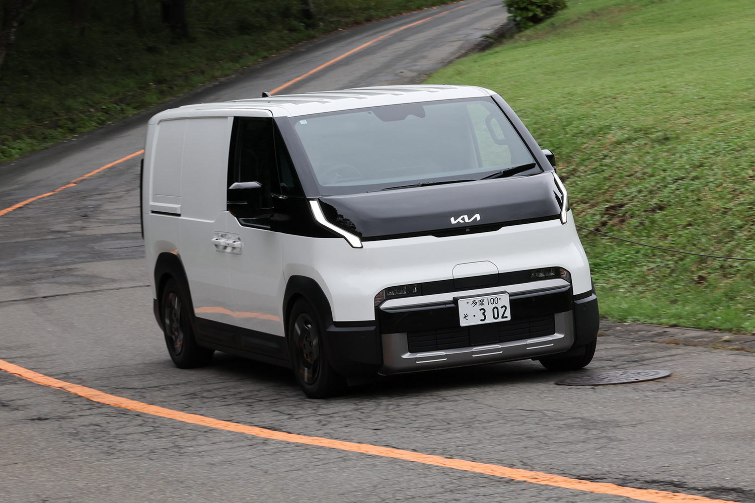 KIA日本市場に提案する新しい電動バン「PV5」に試乗 〜 画像8