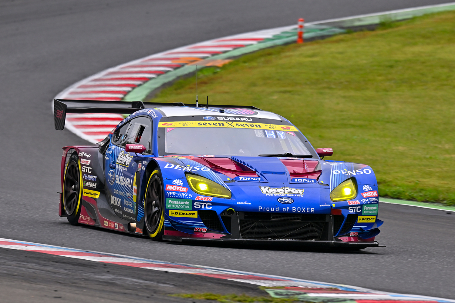 SUPER GTで苦闘するスバルBRZがSUGOで3位表彰台を獲得 〜 画像45
