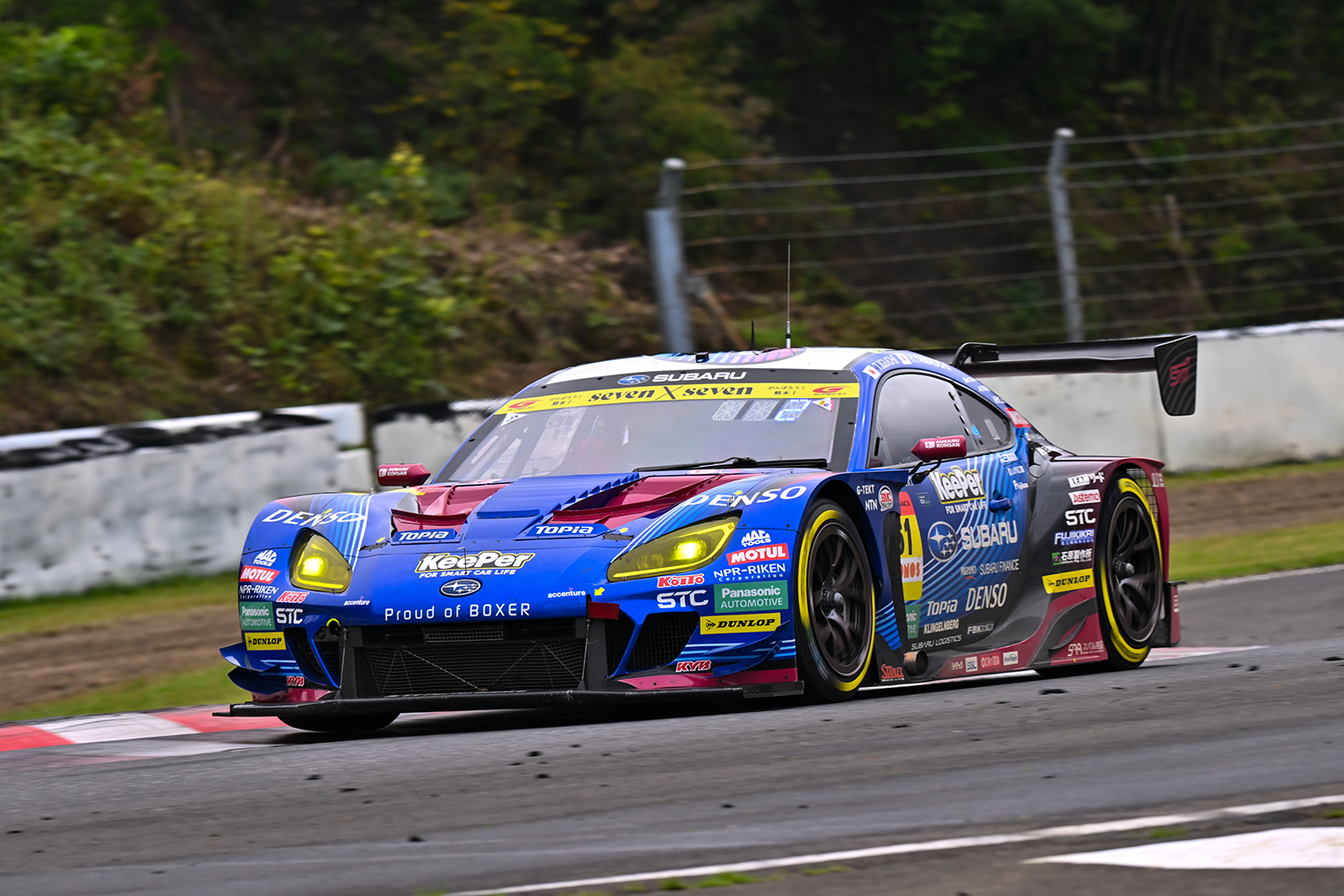 SUPER GTで苦闘するスバルBRZがSUGOで3位表彰台を獲得 〜 画像49