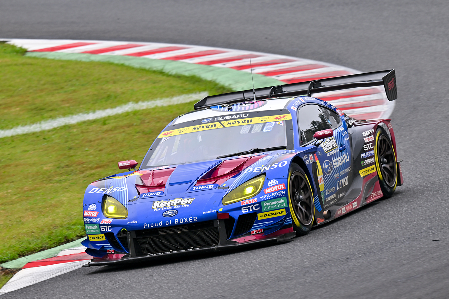 SUPER GTで苦闘するスバルBRZがSUGOで3位表彰台を獲得 〜 画像51