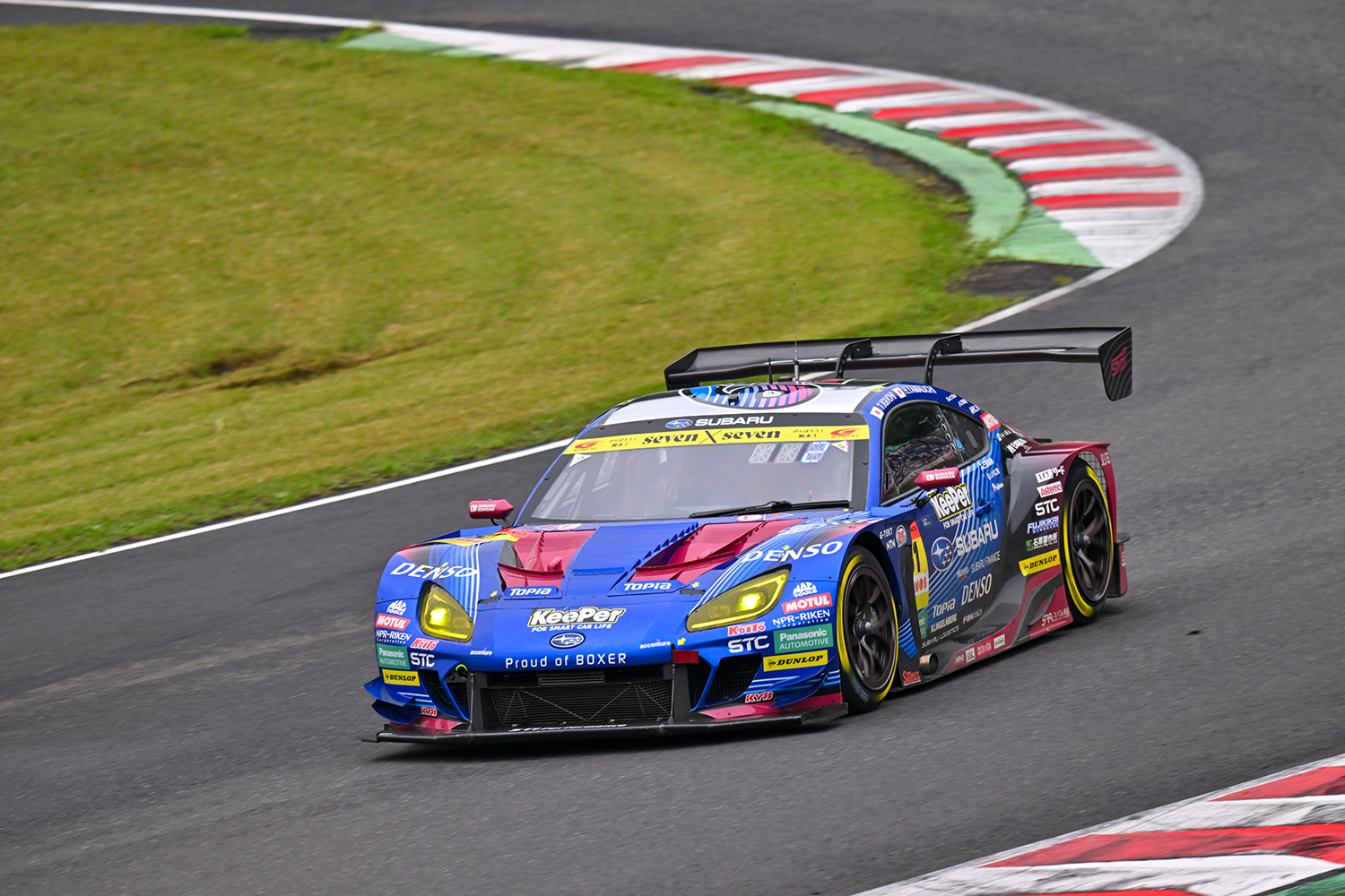 SUPER GTで苦闘するスバルBRZがSUGOで3位表彰台を獲得 〜 画像54