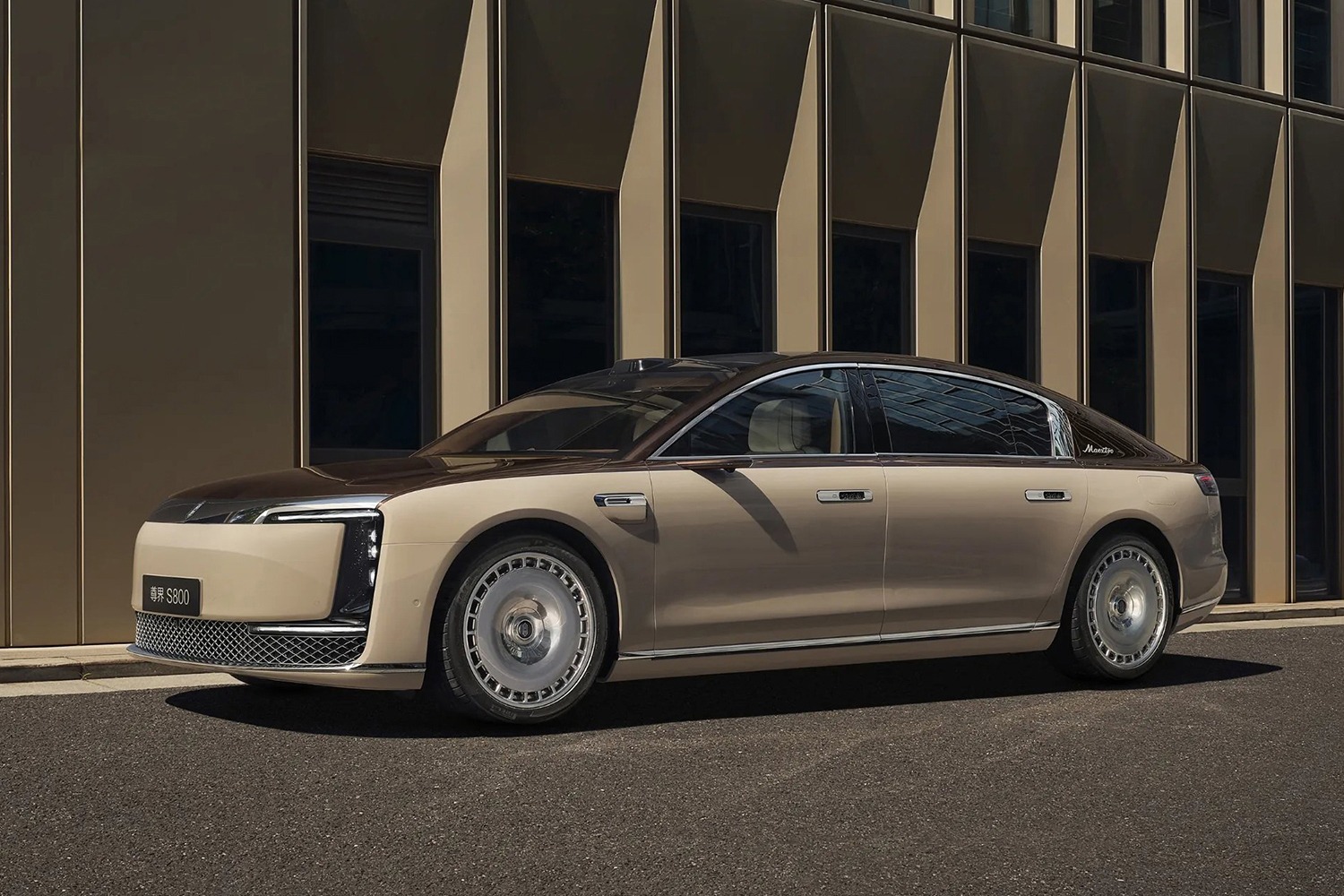 ファーウェイの超高級車「マエストロS800」はラグジュアリーセグメントの勢力図を変えるか 〜 画像3