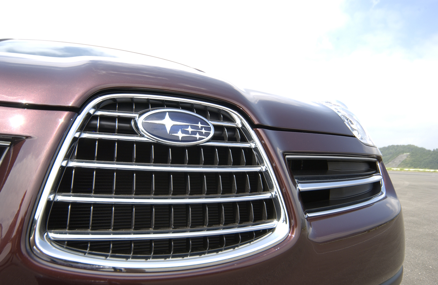 スバルの海外専売SUV「B9トライベッカ」が個性的すぎた 〜 画像7