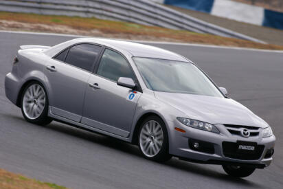 予算100万円台で手に入る！　高騰するランエボ・インプWRXを諦めた人に捧げる「至高のターボ4WD」マツダスピードアテンザ