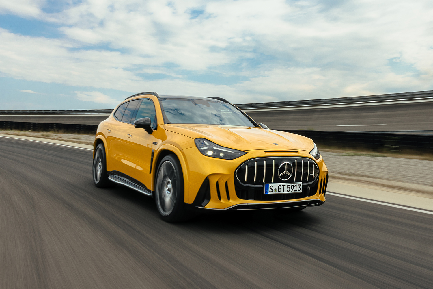 メルセデスAMGが新型「GT SUV」を発表 〜 画像34