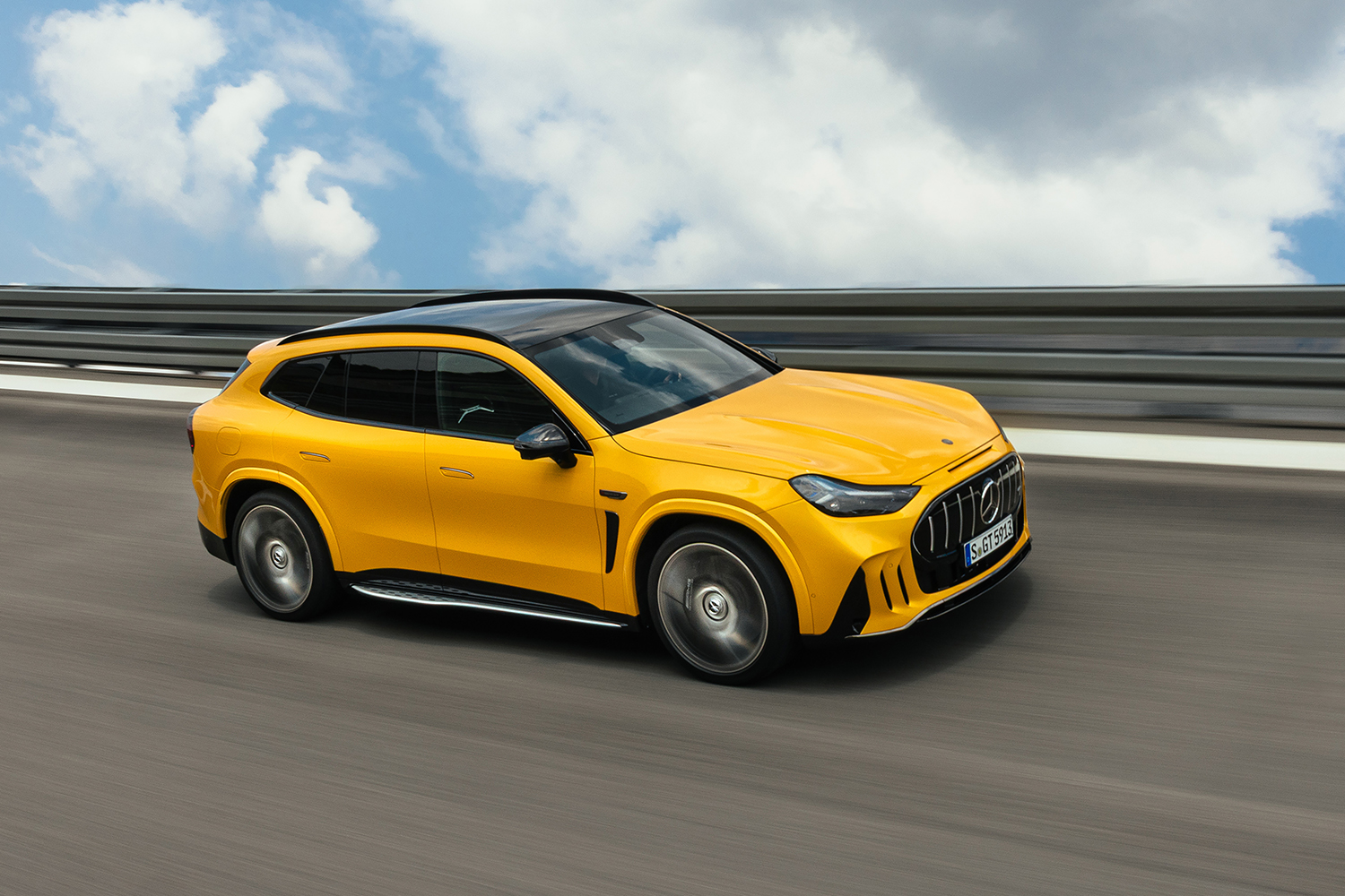 メルセデスAMGが新型「GT SUV」を発表 〜 画像36