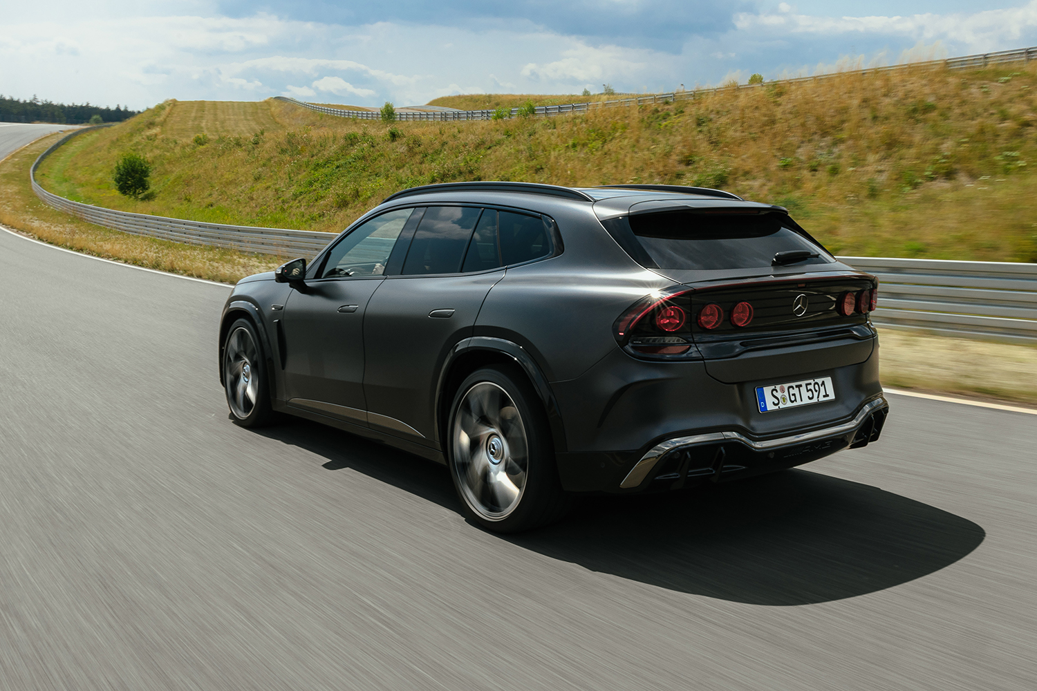 メルセデスAMGが新型「GT SUV」を発表 〜 画像39