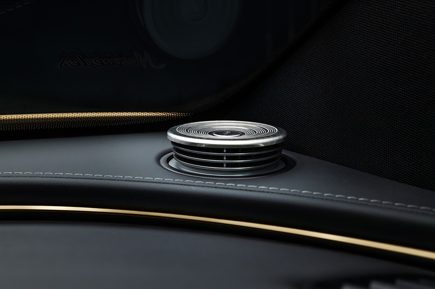 メルセデスAMGが新型「GT SUV」を発表 〜 画像27