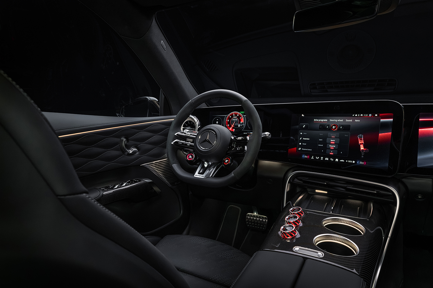 メルセデスAMGが新型「GT SUV」を発表 〜 画像17