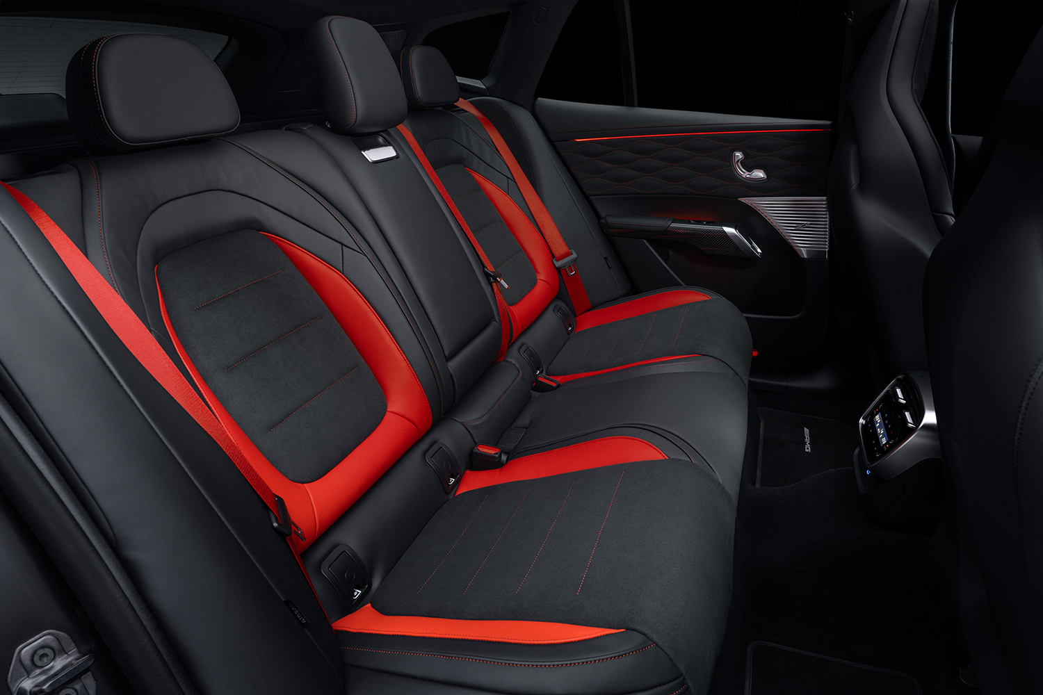 メルセデスAMGが新型「GT SUV」を発表 〜 画像42