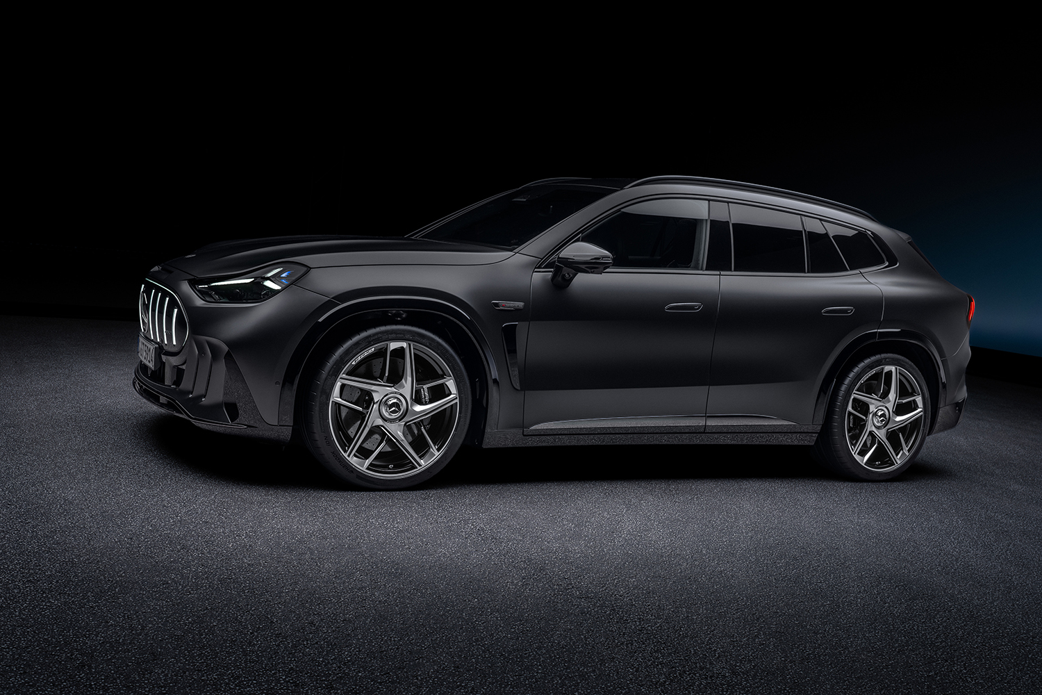 メルセデスAMGが新型「GT SUV」を発表 〜 画像64