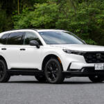 【画像】【徹底比較】新型RAV4 vs 復活CR-V、買うならどっち？　それぞれの特徴と価格差50万円差の考え方 〜 画像2