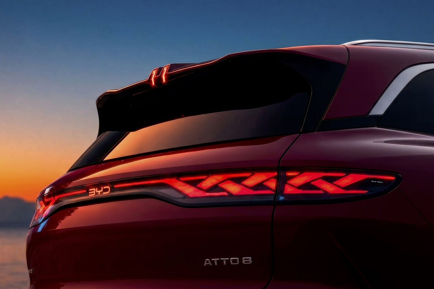 BYDの新型フラッグシップSUV「ATTO 8」登場 〜 画像9
