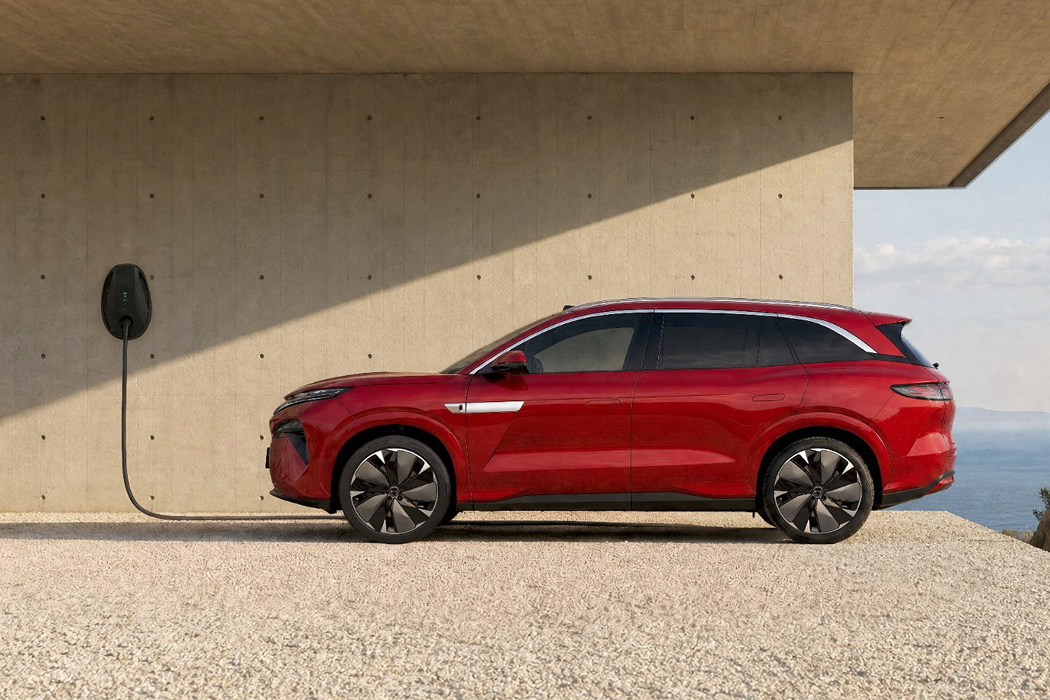 BYDの新型フラッグシップSUV「ATTO 8」登場 〜 画像10