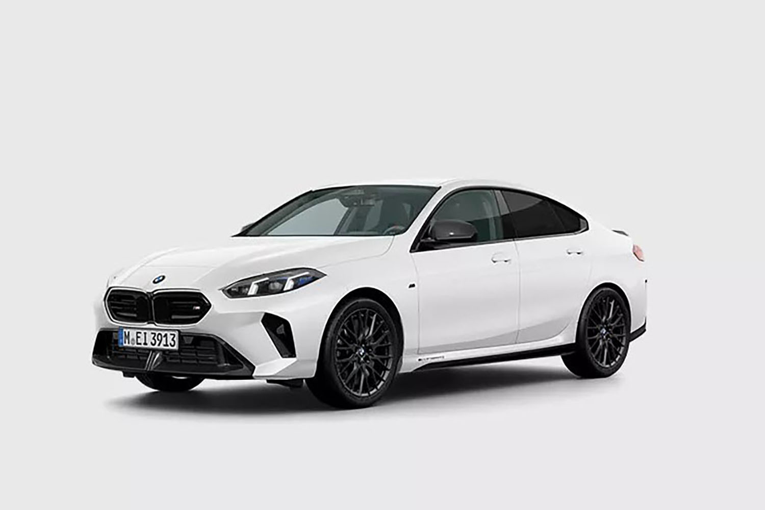 BMW、M135 xDriveとM235 xDriveに特別仕様「Apex Edition」を設定 〜 画像10