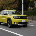【画像】【試乗】最新ハイブリッドのなかにどこか80年代レトロ！　フィアット新型「グランデ パンダ」の遊び心と想像以上の使い勝手に驚いた 〜 画像36