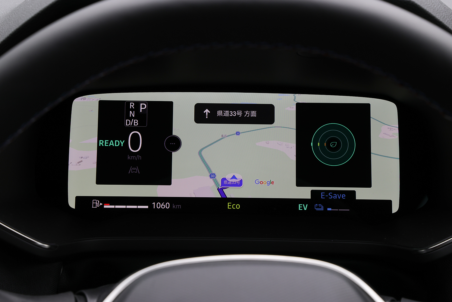 大幅進化したルノー「キャプチャー E-TECH」に試乗 〜 画像12