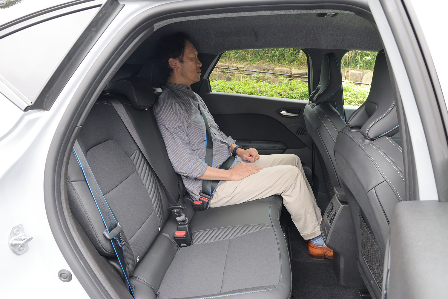 大幅進化したルノー「キャプチャー E-TECH」に試乗 〜 画像38