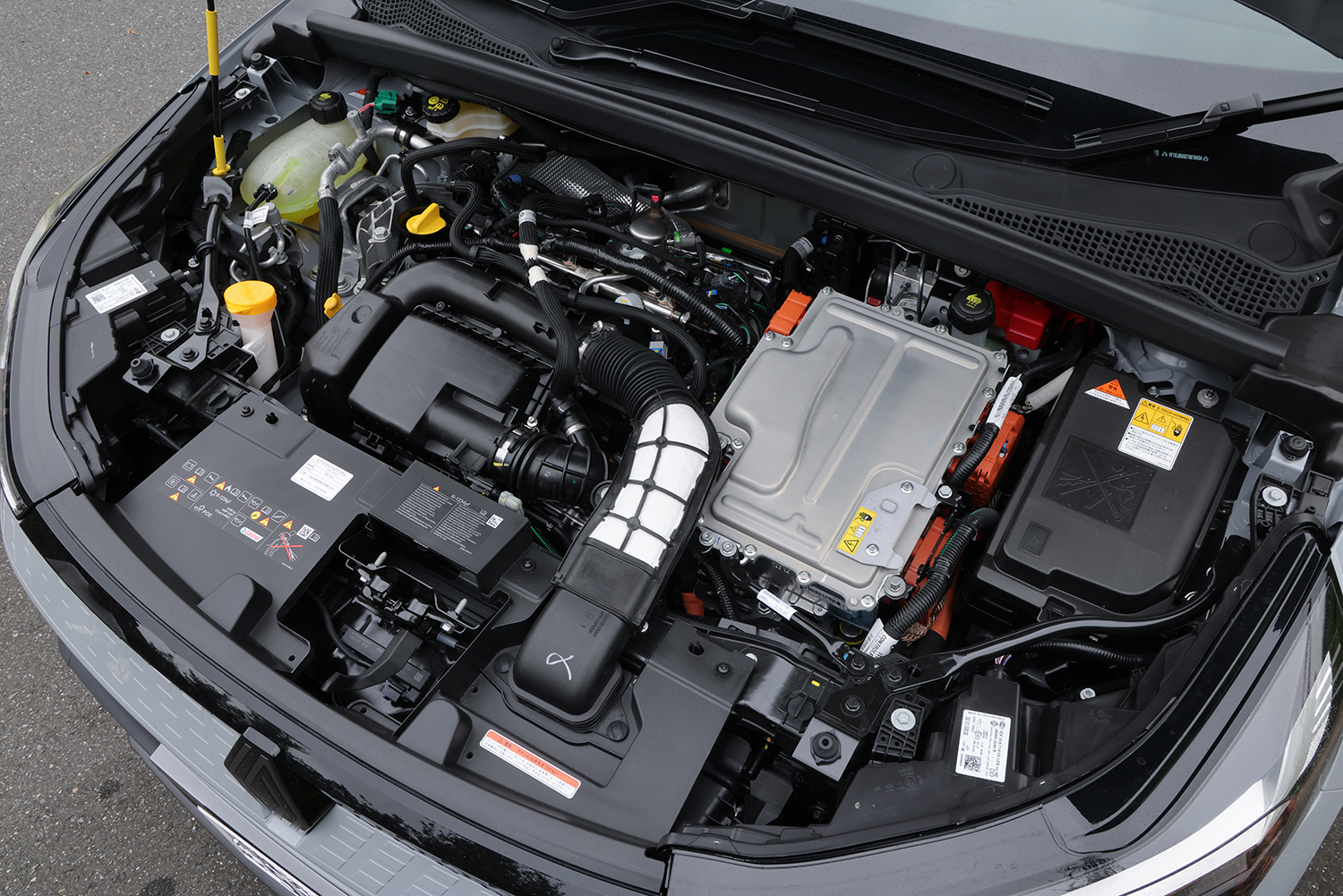 大幅進化したルノー「キャプチャー E-TECH」に試乗 〜 画像46