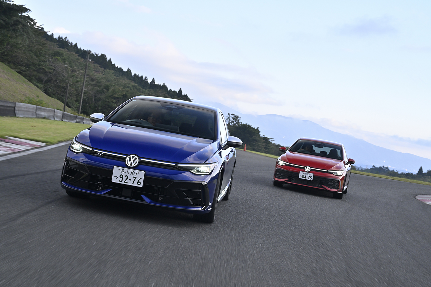ゴルフGTIとゴルフRをサーキットで比較試乗 〜 画像68