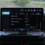 【画像】【試乗】安定して速い「R」と軽快さが光る「GTI」。同じゴルフでも“まるで別物”なハイパフォーマンス2台をサーキットで比較 〜 画像16