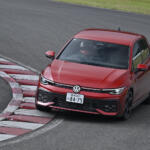 【画像】【試乗】安定して速い「R」と軽快さが光る「GTI」。同じゴルフでも“まるで別物”なハイパフォーマンス2台をサーキットで比較 〜 画像57