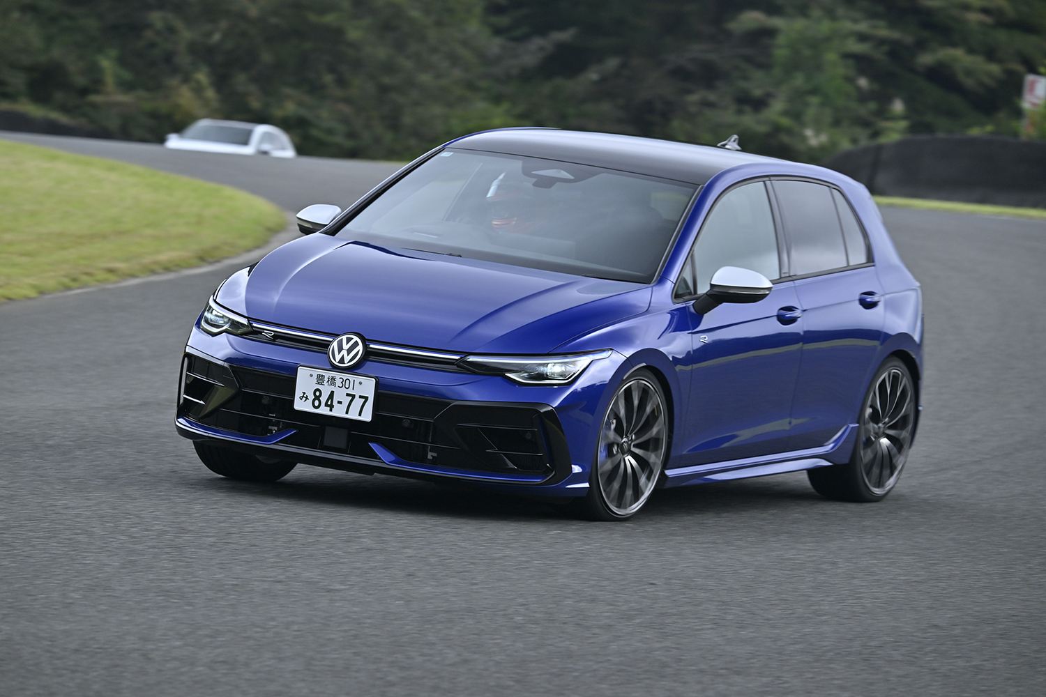 ゴルフGTIとゴルフRをサーキットで比較試乗 〜 画像51