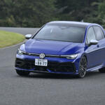 【画像】【試乗】安定して速い「R」と軽快さが光る「GTI」。同じゴルフでも“まるで別物”なハイパフォーマンス2台をサーキットで比較 〜 画像40