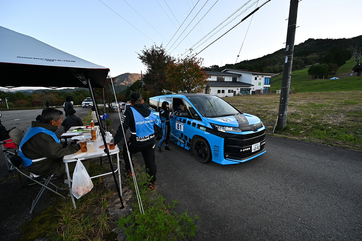 全日本ラリーに挑んだハイブリッドミニバン「ノア」の実力 〜 画像21