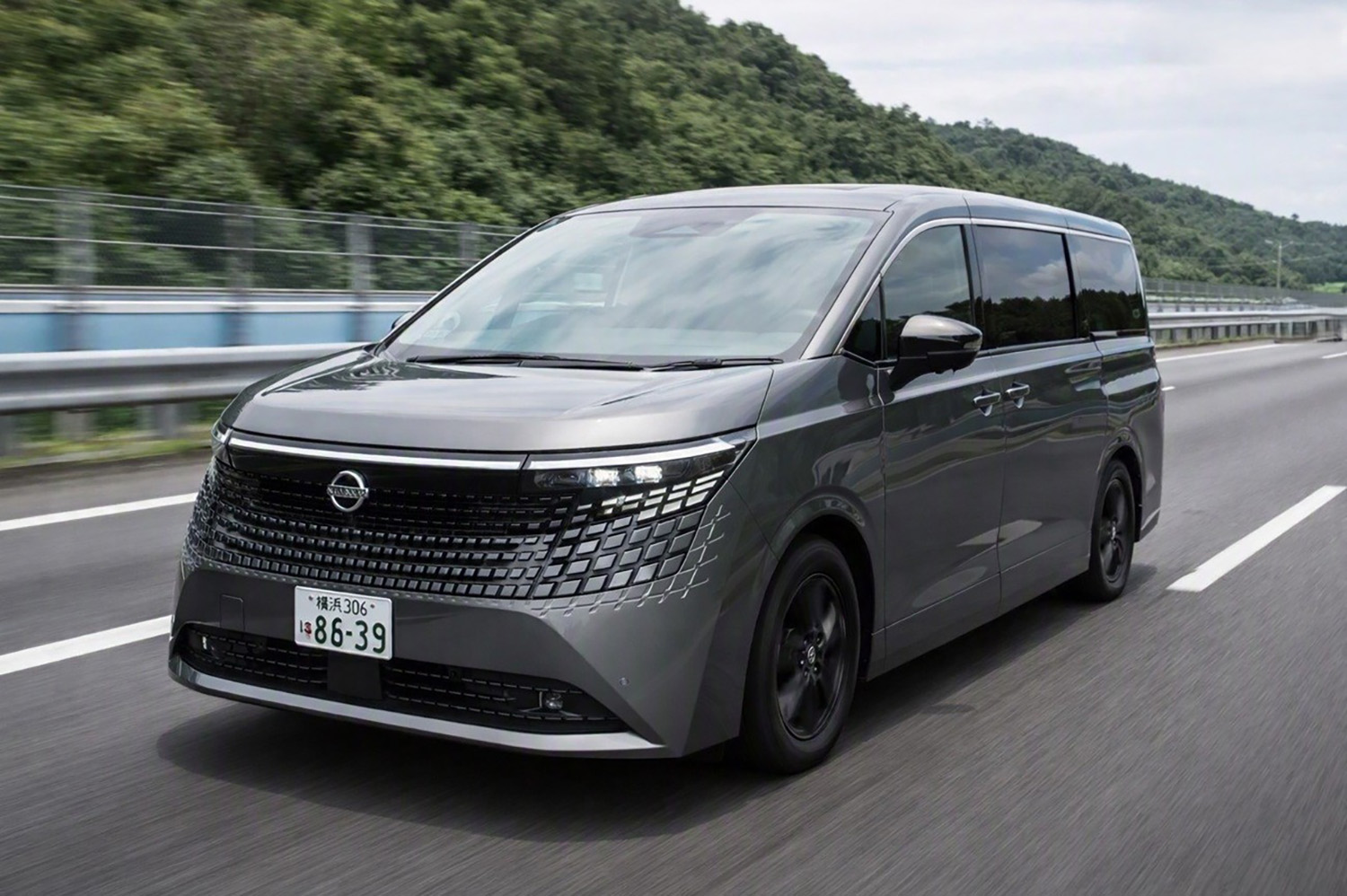 日産エルグランド 〜 画像17